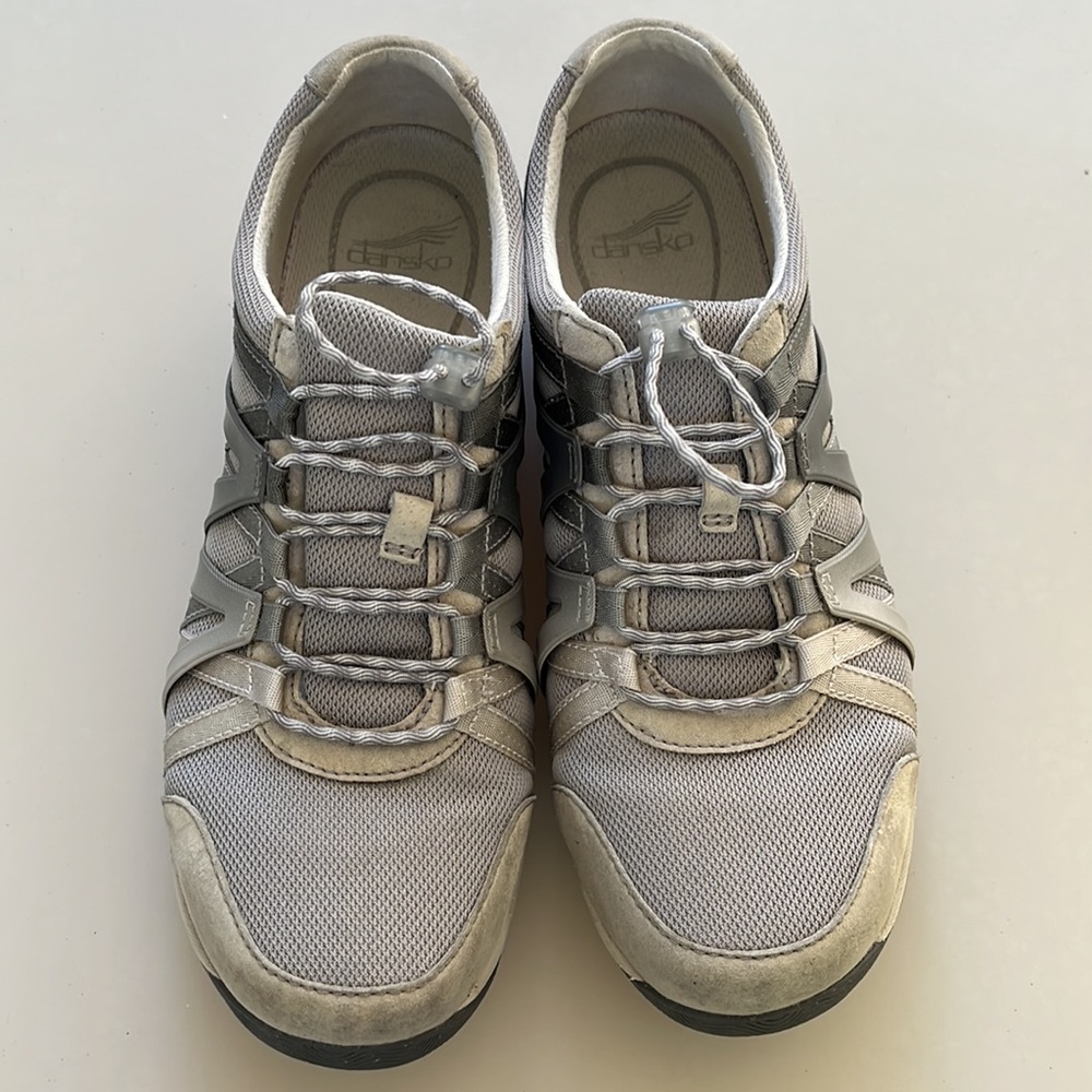 Dansko Henriette size 42W (11.5-12 wide) sneakers, light wear, arch supp…